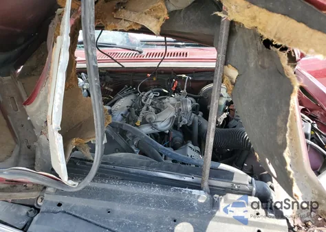 1995 Volvo 940 from USA, damaged, VIN YV1JS8316S1207923